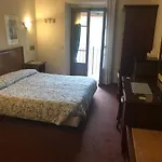 Franceschi Hotel